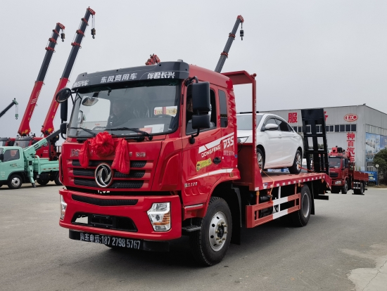 东风D3S平板运输车/神百汽车集团